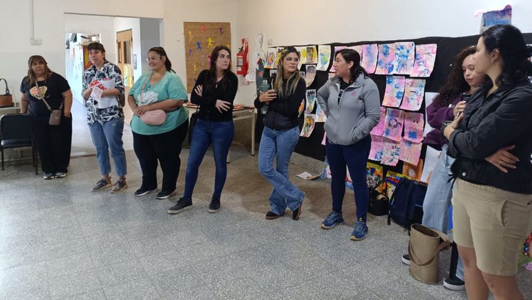 Los padres del Jardín tomaron la Escuela 265 el último viernes y este lunes. 