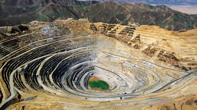 Cerro Solo, en Chubut, concentra 4.420 toneladas de uranio de alta calidad pero la ley provincial bloquea su explotación. | LM Neuquen Cerro Solo, en Chubut, concentra 4.420 toneladas de uranio de alta calidad pero la ley provincial bloquea su explotación.