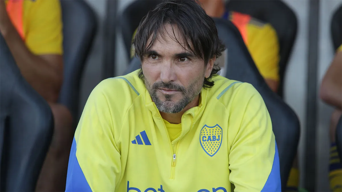 Diego Martínez quiere un enganche para acompañar a los delanteros en Boca.