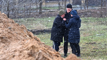un soldado ruso asesino a una ucraniana y violo a la hija un soldado ruso asesino a una ucraniana y violo a la hija