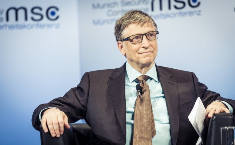 Bill Gates le puso fecha al fin de la pandemia