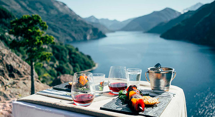 Dato Clave: Asia y Europa son el objetivo a medio plazo. La región optimiza costos y crea consorcios para competir con escala. Dato Clave: Asia y Europa son el objetivo a medio plazo. La región optimiza costos y crea consorcios para competir con escala.