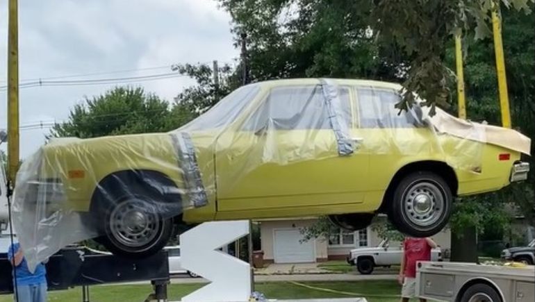 El Chevrolet maldito que fue enterrado en una cápsula del tiempo en 1975. Foto: Captura Facebook Seward County Independent. El Chevrolet maldito que fue enterrado en una cápsula del tiempo en 1975. Foto: Captura Facebook Seward County Independent.