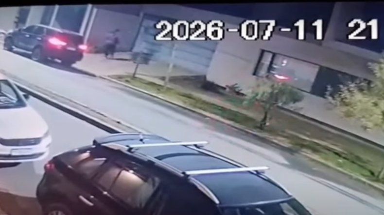 ¿La nueva modalidad en Neuquén? Encienden las alarmas por robos con camionetas de alta gama | LM Neuquen ¿La nueva modalidad en Neuquén? Encienden las alarmas por robos con camionetas de alta gama
