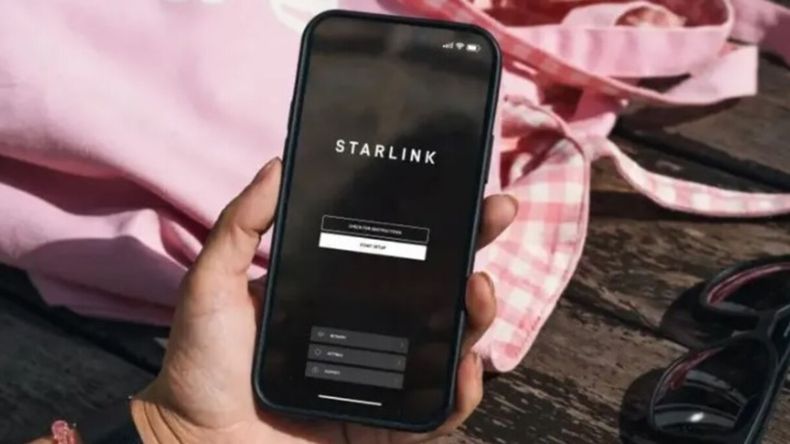 La tecnología Starlink permitirá conectar celulares directamente con satélites cuando el teléfono no tenga señal de redes móviles tradicionales. | LM Neuquen La tecnología Starlink permitirá conectar celulares directamente con satélites cuando el teléfono no tenga señal de redes móviles tradicionales.