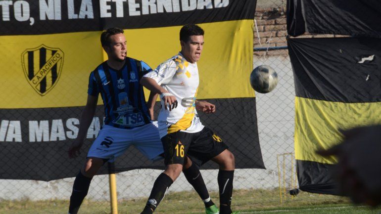 Los dos representantes neuquinos tienen paradas bravas en Chubut.