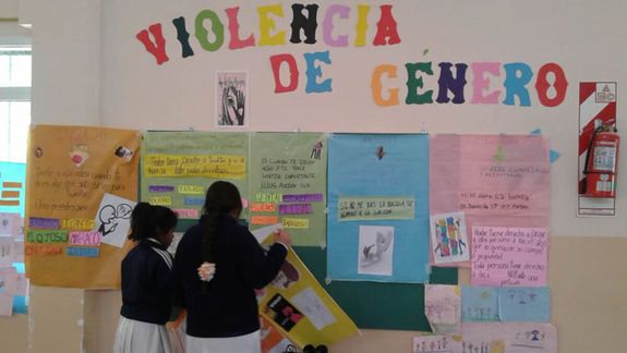 El Gobierno eliminó por decreto políticas de violencia género en las escuelas