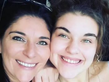 Cecilia del Valle Molina y Antonella Ríos son de Trelew y deben volver desde México.