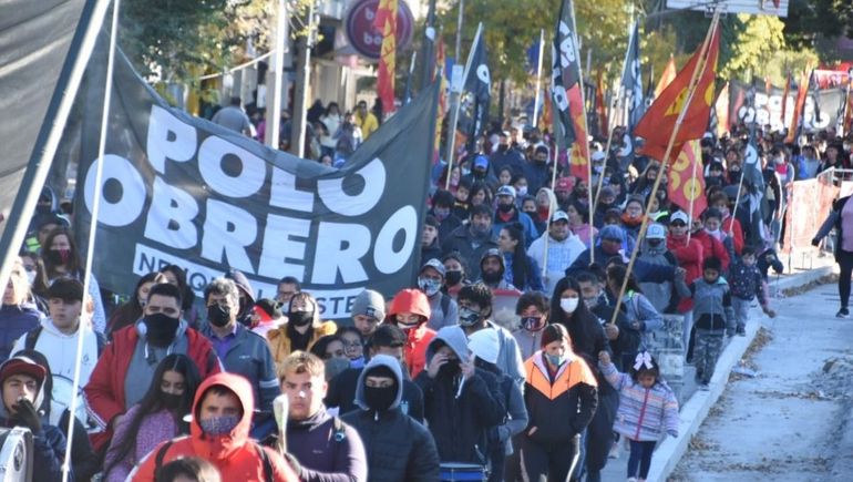 ¡Qué miércoles! Piquete y caos en el centro neuquino