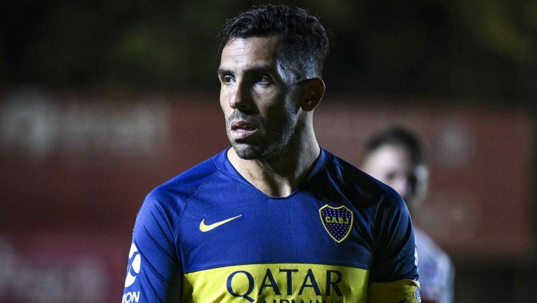 La posición de Tevez, la piedra de todos los DT