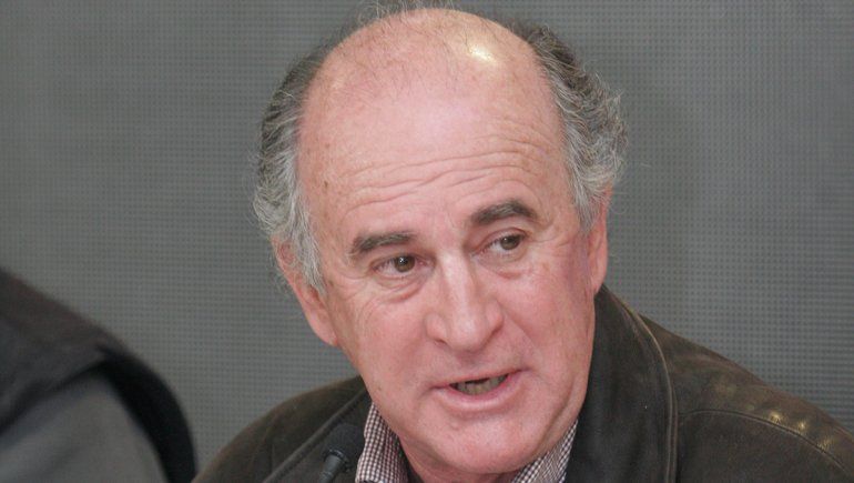 Oscar Parrilli se metió en el conflicto de Centenario