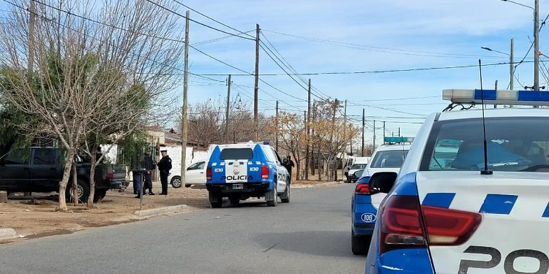 Allanamiento en Cutral Co.