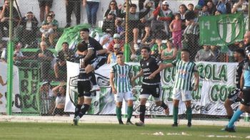 Doello marcó un golazo para el empate de Cipo en Rawson. Gentileza Diario Jornada. Doello marcó un golazo para el empate de Cipo en Rawson. Gentileza Diario Jornada.