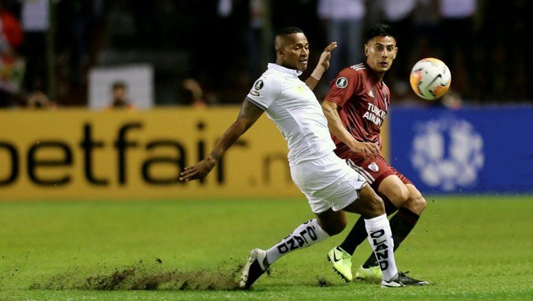 El River alternativo la pasó muy mal  en el debut copero