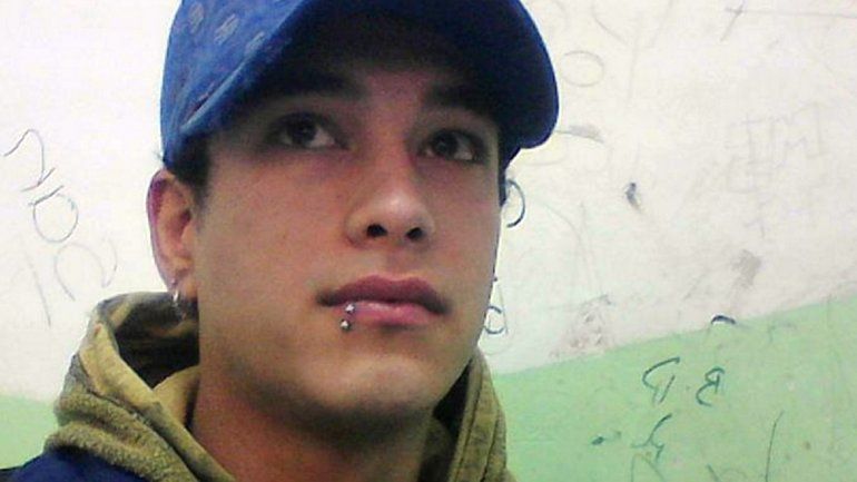 Daniel tiene 23 años y fue apuñalado. Está en coma en&nbsp; el Castro Rendón.