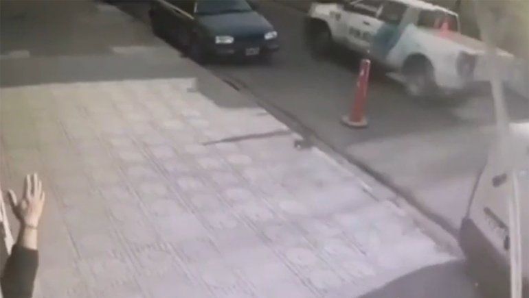 Insólito: patrullero pasó de largo, mientras robaban una panadería