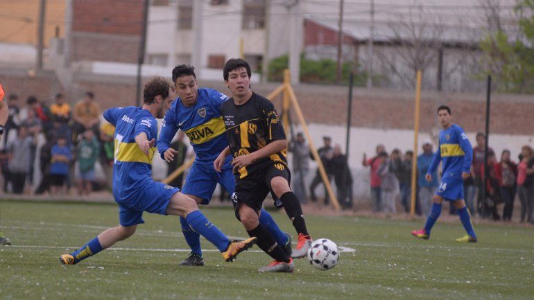 Pacífico festejó ante Boca su cumpleaños número 100