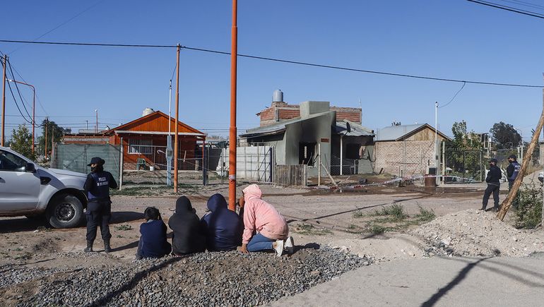 Qué provocó el trágico incendio en Fernández Oro