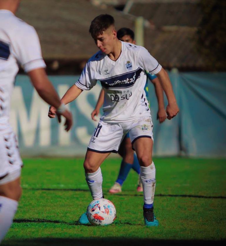 Benja Rodríguez es pretendido por Racing. Benja Rodríguez es pretendido por Racing.