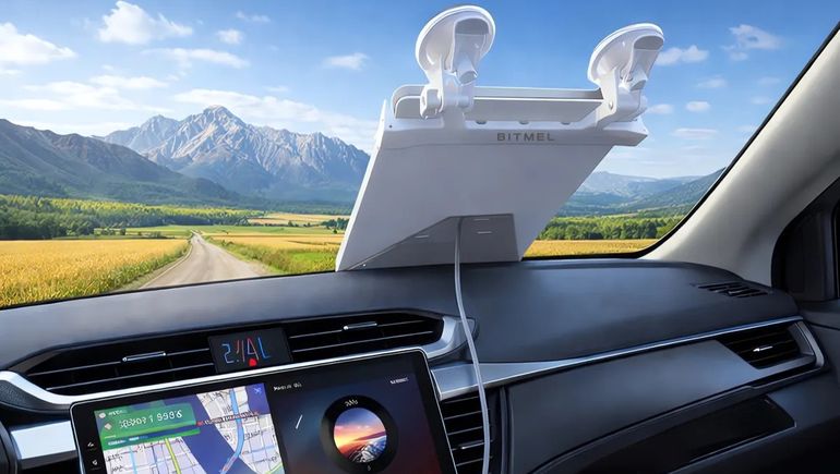 La antena de Starlink Mini con el soporte para el auto. La antena de Starlink Mini con el soporte para el auto.