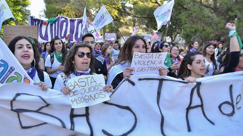 Durante 2025 se registraron siete femicidios en Neuquén | LM Neuquen Durante 2025 se registraron siete femicidios en Neuquén