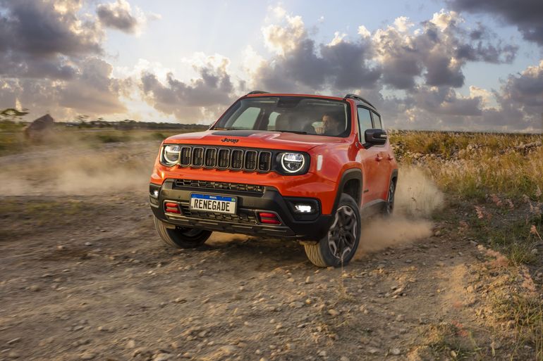 El precio de la Jeep Renegade y las características técnicas que la destacan. El precio de la Jeep Renegade y las características técnicas que la destacan.