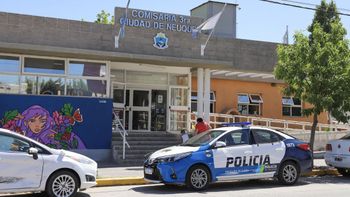 Varios vecinos del barrio Progreso están muy preocupados por una serie de hechos delictivos y quieren reunirse con los responsables de la Comisaría Tercera. Varios vecinos del barrio Progreso están muy preocupados por una serie de hechos delictivos y quieren reunirse con los responsables de la Comisaría Tercera.