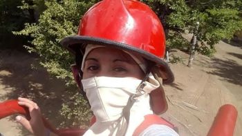 Yanina Soto bombera2.jpg