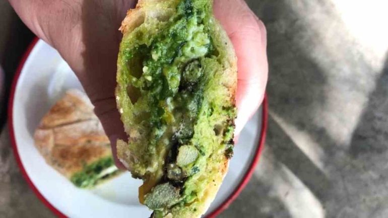 Receta deliciosa: Sándwich de espárragos y pesto