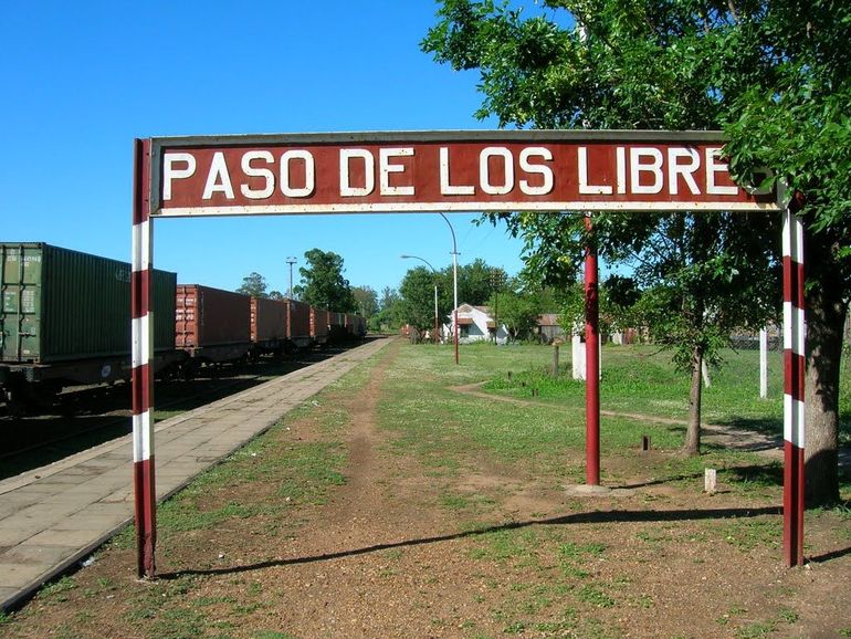 Hallaron el cuerpo de un niño en un descampado: detuvieron a una mujer