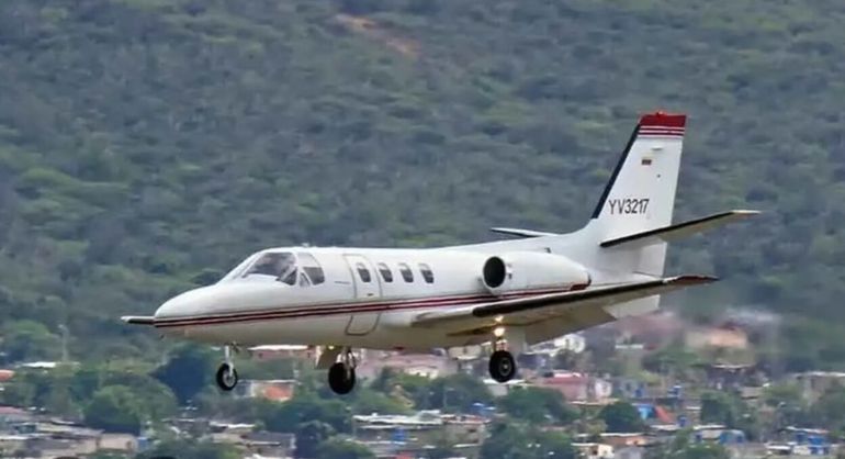 Misteriosa desaparición de un avión con tres personas a bordo en Venezuela
