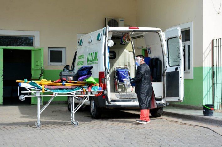 Cinco Saltos: joven lucha por su vida tras brutal ataque a la salida de un boliche