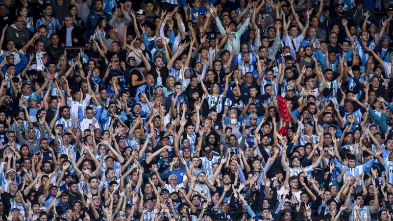 Los hinchas de Racing