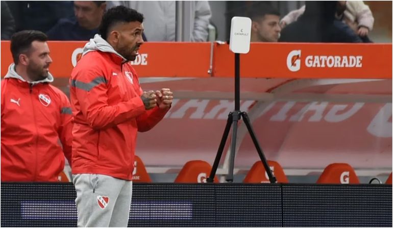 El doloroso accidente doméstico de Carlos Tevez que preocupa a Independiente