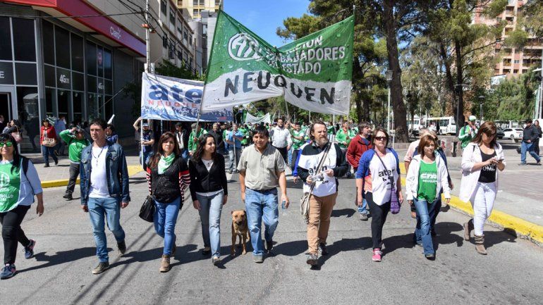 Los docentes y estatales siguen en pie de guerra contra la armonización de la caja del ISSN que pretende Nación.