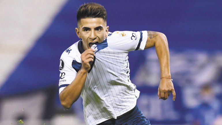 Ligó otra vez y se copa: Vélez goleó a Liga de Quito y escolta a Flamengo