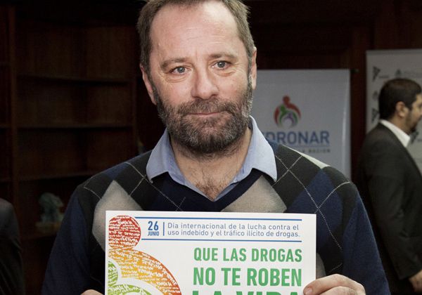 Juan Carlos Molina. Entre 2013 y 2015, el sacerdote de Santa Cruz estuvo al frente del Sedronar. Juan Carlos Molina. Entre 2013 y 2015, el sacerdote de Santa Cruz estuvo al frente del Sedronar.