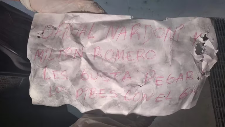 Rosario: balearon una sede policial y amenazaron a policías del Servicio Penitenciario