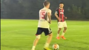 dos figuras mundiales se mostraron jugando un picado con la camiseta de river e ilusionan a los hinchas dos figuras mundiales se mostraron jugando un picado con la camiseta de river e ilusionan a los hinchas