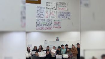 El video de los estudiantes del CPEM 33 para llamar a la reflexión tras las amenazas de tiroteo. El video de los estudiantes del CPEM 33 para llamar a la reflexión tras las amenazas de tiroteo.