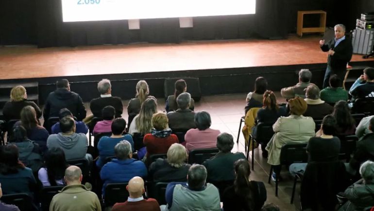 Figueroa en Junín de los Andes: Nunca antes una gestión había destinado esta cantidad de recursos a la localidad.