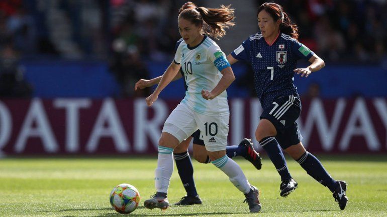 Argentina, por un pase histórico a octavos en el Mundial femenino de Francia