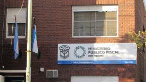 El hecho tuvo lugar durante una fiesta en una vivienda particular de un barrio Cipoleño. | LM Neuquen El hecho tuvo lugar durante una fiesta en una vivienda particular de un barrio Cipoleño.
