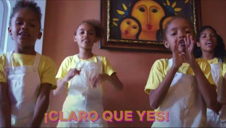 Canción viral Claro que yes llegó a Netflix