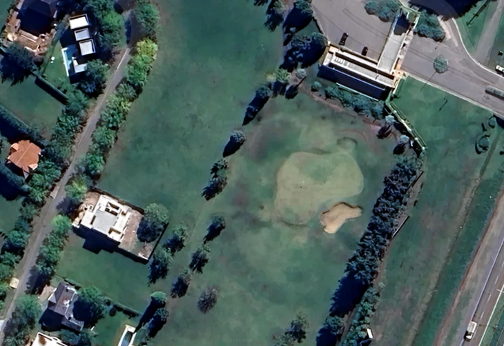 Vista aérea del Club de Campo Cañuelas. El lugar donde, según la denuncia, José Voytenco estaría construyendo un casa. Vista aérea del Club de Campo Cañuelas. El lugar donde, según la denuncia, José Voytenco estaría construyendo un casa.