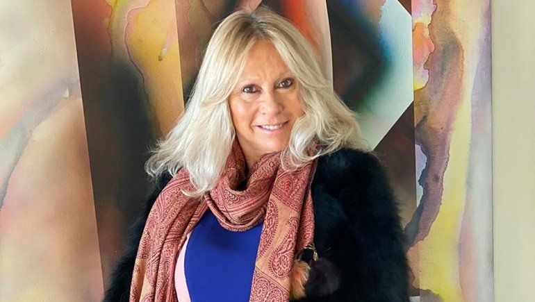 Propuesta perversa: miles de dólares por fotos desnuda