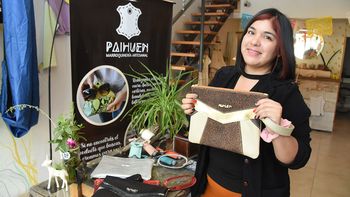 SFP Emprendimiento  Paihuen Cueros Marroquinería Artesanal.  Alejandra Pichunman (3).JPG