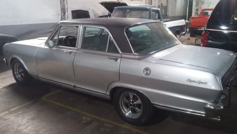 Un Chevrolet 400 de 1969 que subasta de Monasterio Tattersall. Un Chevrolet 400 de 1969 que subasta de Monasterio Tattersall.