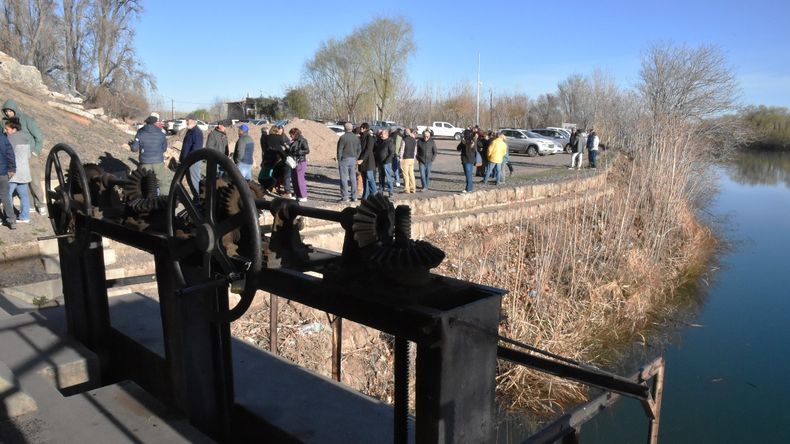 ¿Nos van a apoyar o dejar desaparecer?: el grito de los chacareros en Neuquén