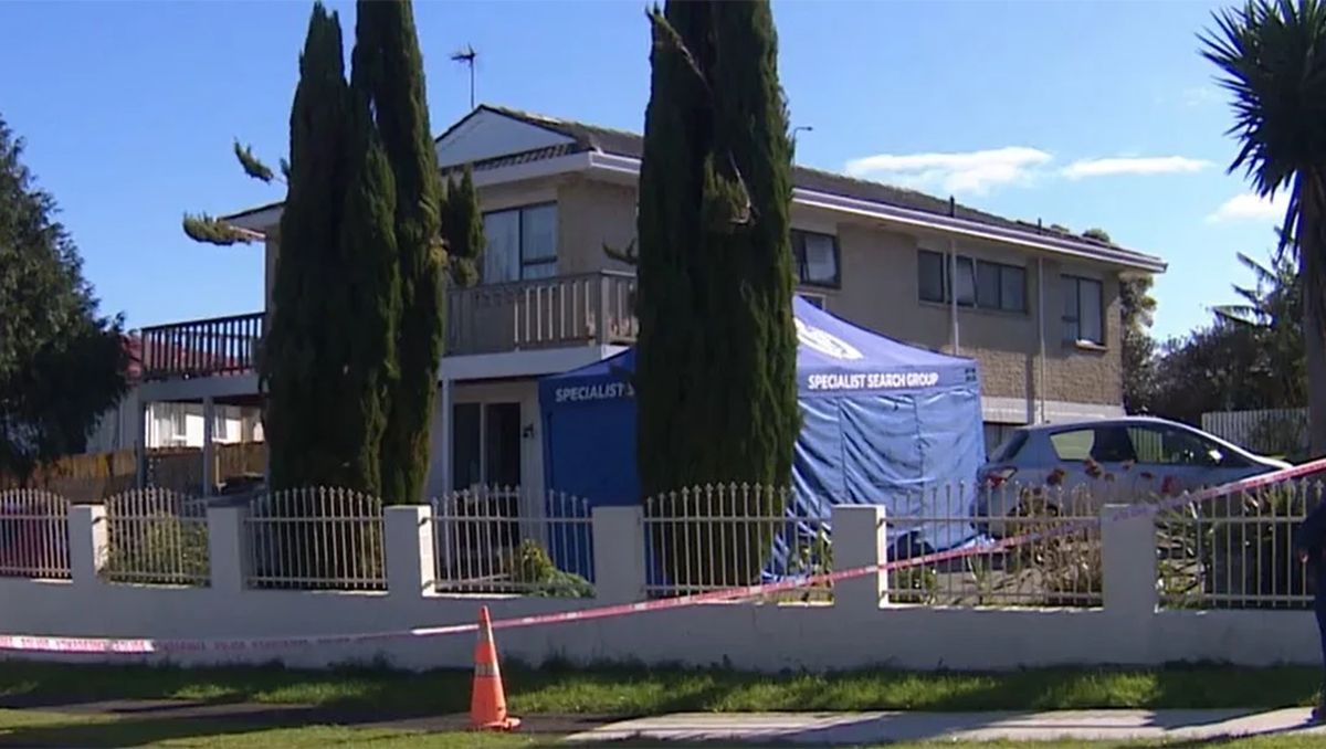 Compraron dos maletas en una subasta y encontraron los restos de dos niños